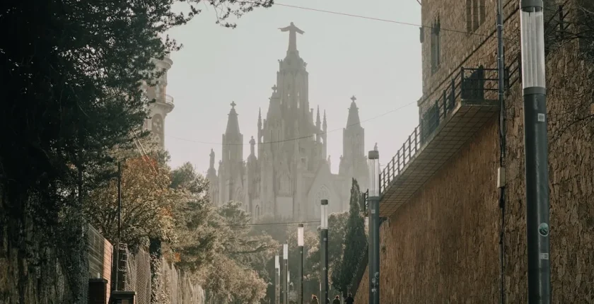 Barselona Gezilecek Yerler 2026: Şehrin Gizli Güzellikleri